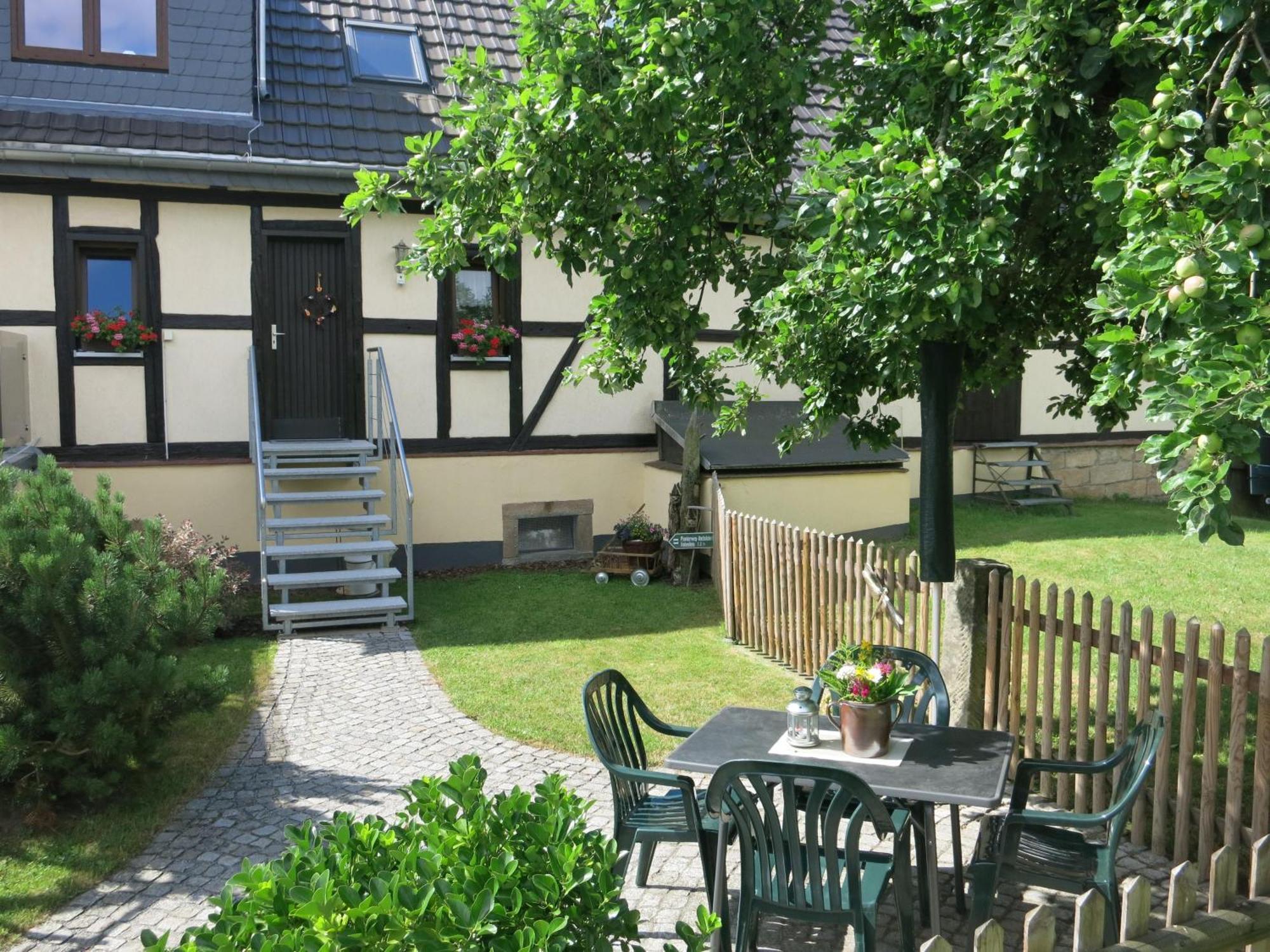 Ferienwohnung Schlesinger โฮห์นสไตน์ ภายนอก รูปภาพ